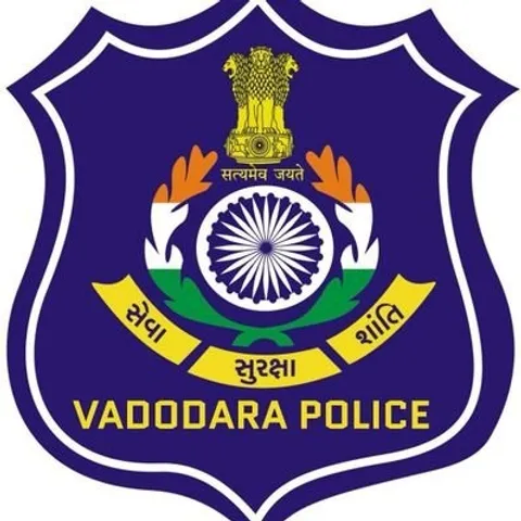 Autorickshaw checking Special drive by Vadodara police in view of upcoming festivals