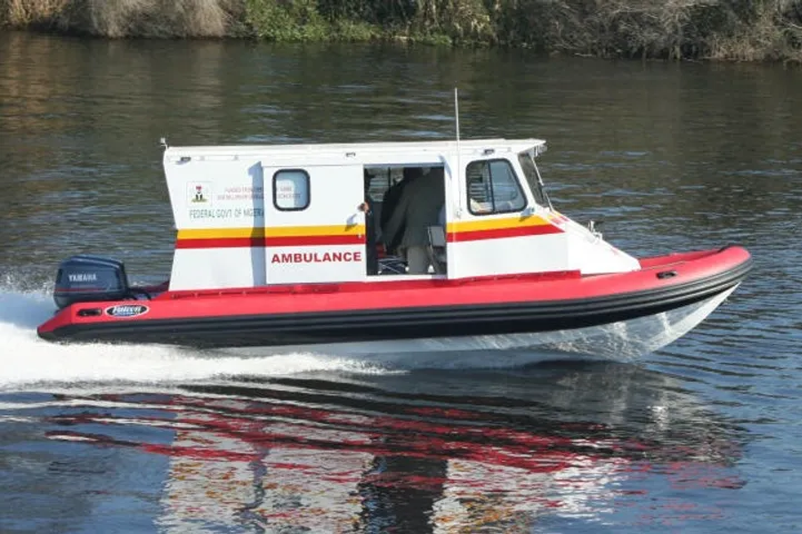 Boat Ambulance service to start at Dal lake in Srinagar