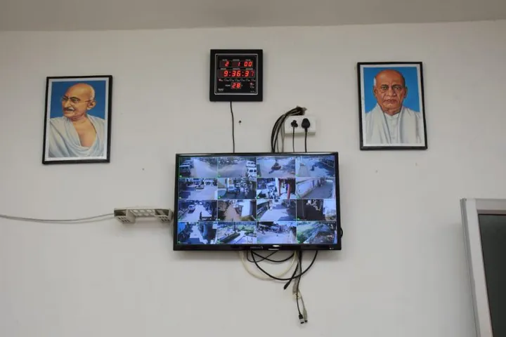 Ankodia Gram Panchayat monitors compliance with Corona’s guideline through CCTV network