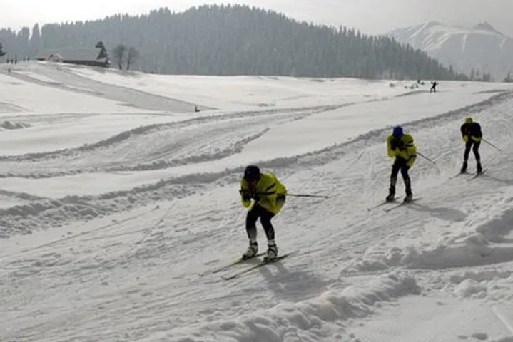 1st Khelo India Zanskar Winter Sports Festival begins today in Ladakh
