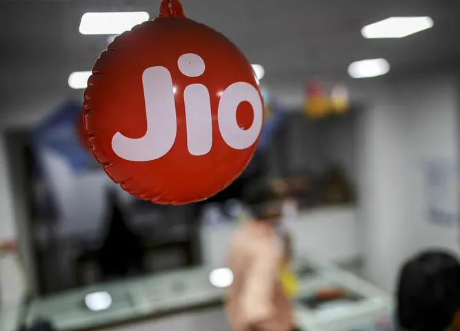 Jio becomes largest telecom operator in Gujarat