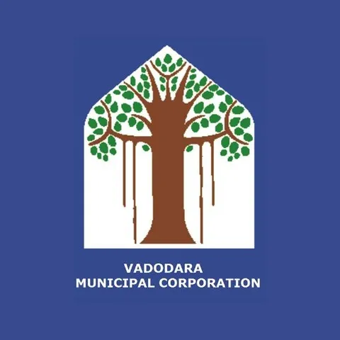 Shopkeepers and traders closed Vadodara’s Hathikhana after corporation imposed fine on them