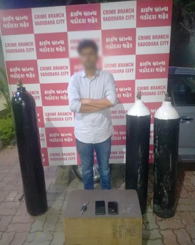 Vadodara crime branch arrest one for black marketing of medical oxygen cylinder