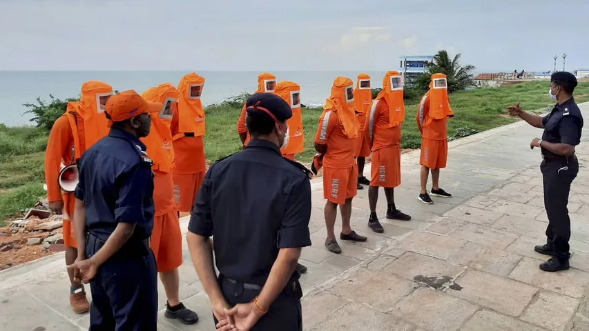 NDRF deployed around 30 teams in Gujarat at various locations in preparation for Cyclone Tauktae