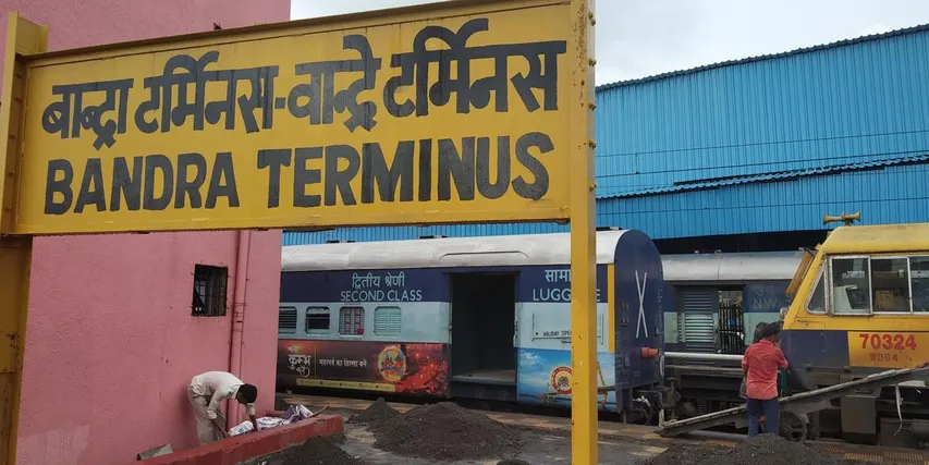Bandra Railway Station