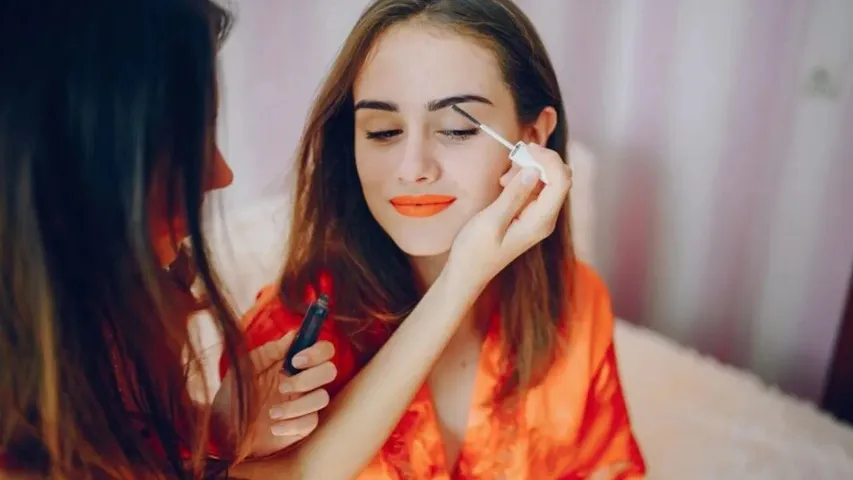 MAKEUP99