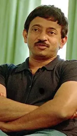 Ram Gopal Varma has no intention of making film with Janhvi Kapoor (1)