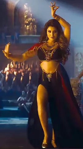 Urvashi Rautela reacted on sexual exploitation in Daaku Maharaaj said Once we sign a film (14)