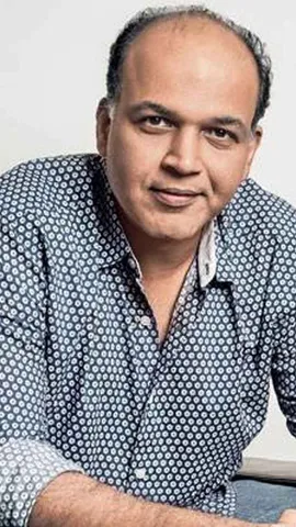 ‘सिनेमाई इतिहास’ बनाना हमेशा से ही प्रतिभाशाली फिल्म निर्माता Ashutosh Gowariker का जुनून-नशा रहा है!