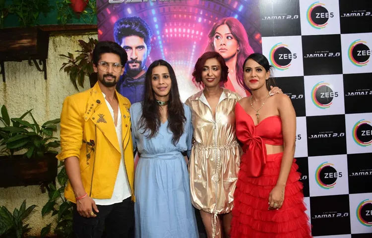 Photos: Jamai 2.0 की स्पेशल स्क्रीनिंग पर दिखा निया शर्मा का हॉट अंदाज़, Zee5 पर हुआ रिलीज