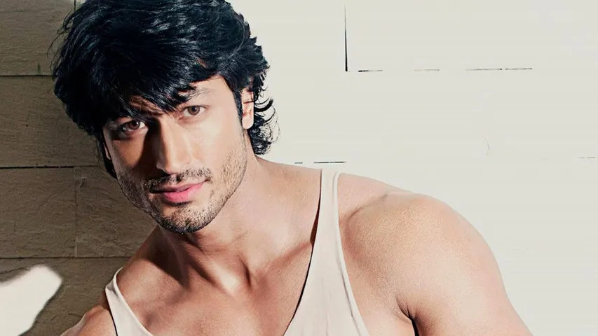 vidyut_jammwal_said_first_they_are_citizens_of_this_country_they_should_be_given_necessary_help