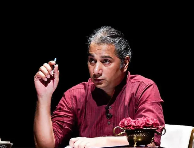 सुप्रसिद्ध टीवी स्टार Varun Badola 'ज़ी थिएटर' के टेलीप्ले ''रॉन्ग टर्न' में मुख्य भूमिका निभा रहें है।