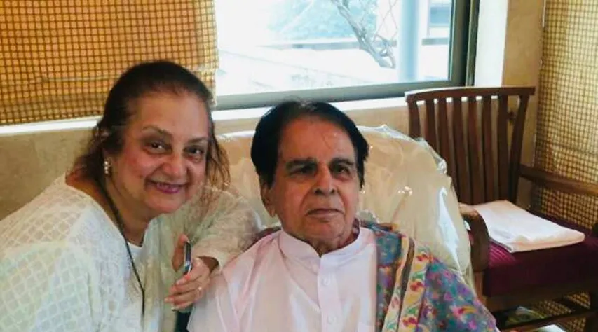 दिग्गज अभिनेता Dilip Kumar दो दिन बाद अस्पताल से हुए डिस्चार्ज