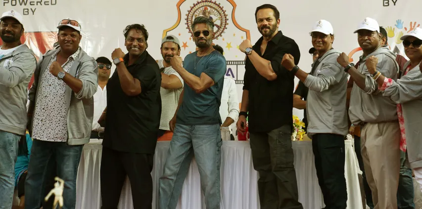 Sunil Shetty, Rohit Shetty और Ganesh Acharya ने मास्टर फोर्स क्रिकेट लीग के फाइनल में 10 वरिष्ठ कोरियोग्राफर्स को किया सम्मानित