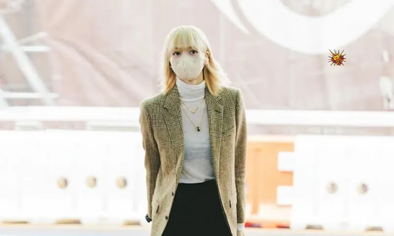BLACKPINK’s Lisa Amplifies On Internet With Her Beautiful Airport Look On The Way To Paris