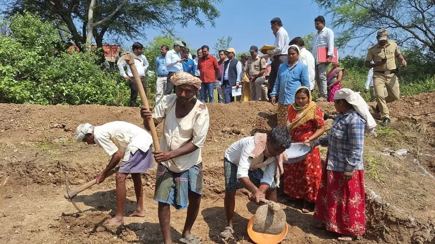 MGNREGS workers
