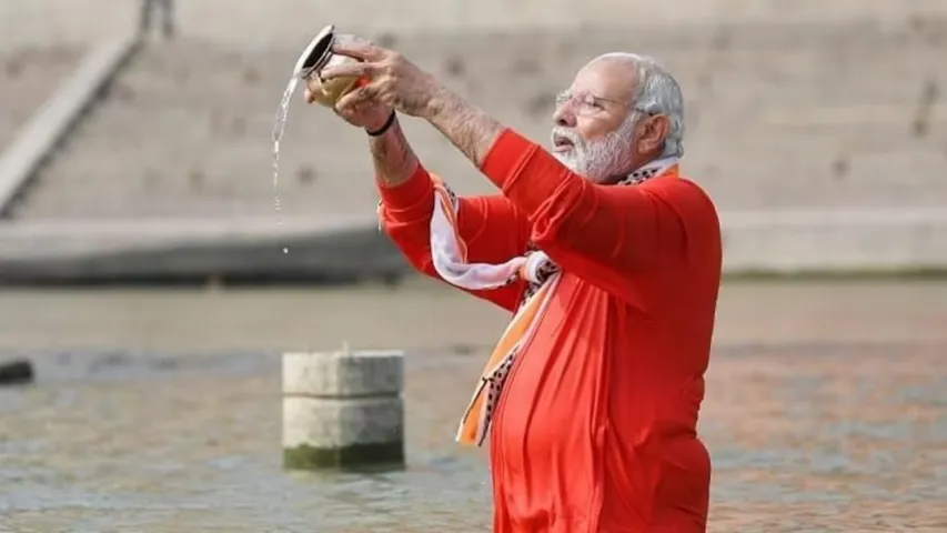 Modi visit Mahakumbh Mela
