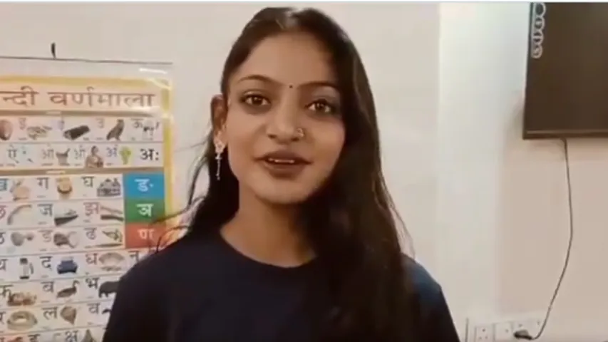 Monalisa about sanoj Mishra 
