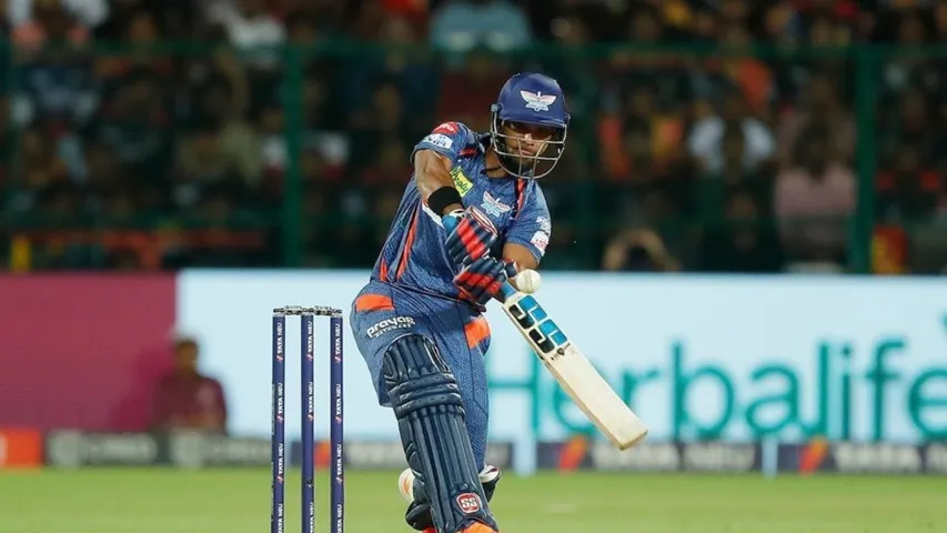 nicholas pooran 600 sixes