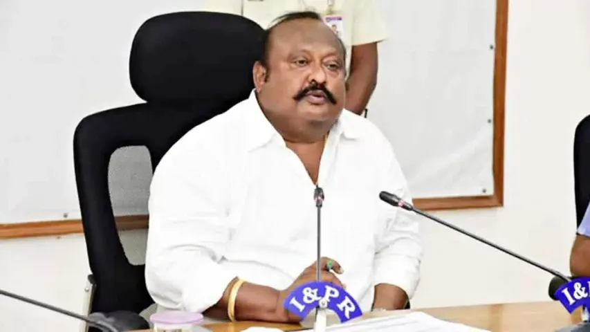 Minister Gangula Kamalakar: బీసీ విద్యార్థుల ఫీజులు ఇకపై ప్రభుత్వమే చెల్లిస్తుంది: మంత్రి గంగుల