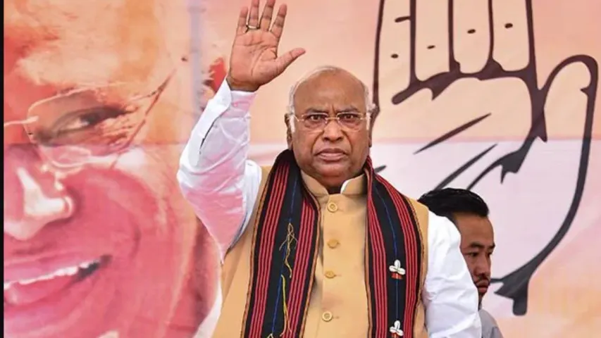 Mallikarjun Kharge: సాయంత్రం చేవెళ్లలో కాంగ్రెస్ భారీ బహిరంగ సభ.. ఖర్గే స్పీచ్ పై ఉత్కంఠ!!