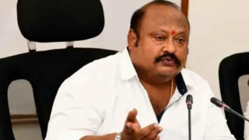 Telangana Election: బీ ఫామ్ మాకు పవిత్ర గ్రంథం.. ఈటల ఆ ఆలోచన మానుకోవాలి: మంత్రి గంగుల