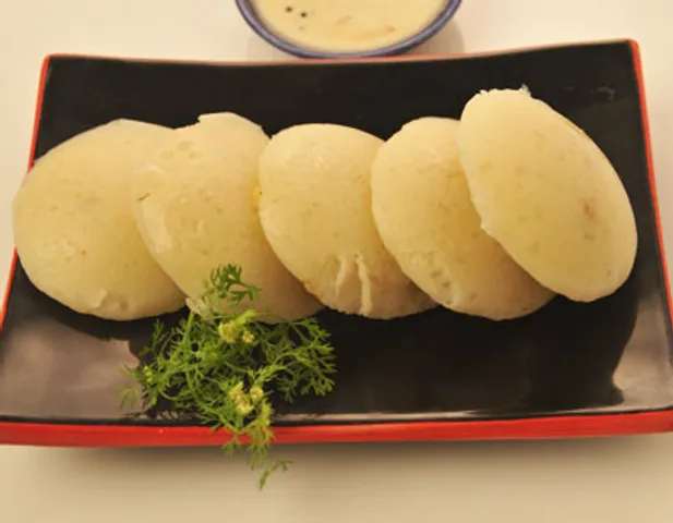 फरहाली इड्ली
