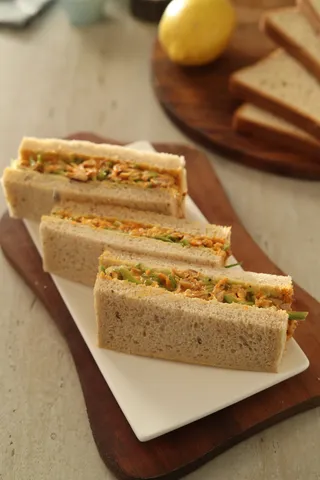 Chicken Tikka Sandwich - YT