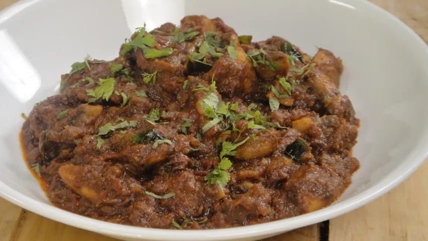 Mushroom Chettinad - YT.JPG