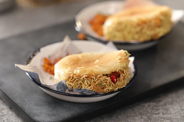 Kathal Dabeli - YT