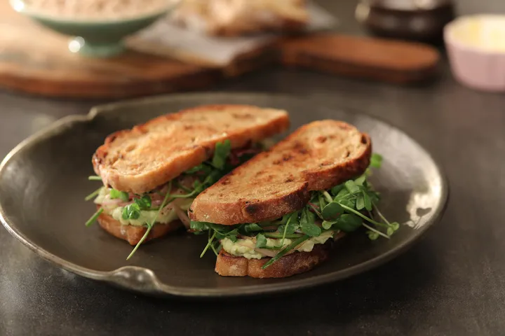 Creamy Chickpea Sandwich - YT