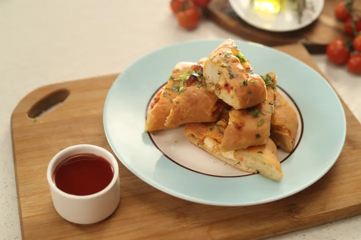 Paneer Pizza Roll - YT