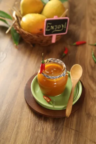 Mango Chilli Sauce 1 - YT