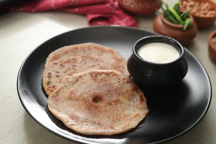Ragira Thalipeeth 1 - YT