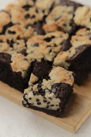 Eggless Brookies - YT