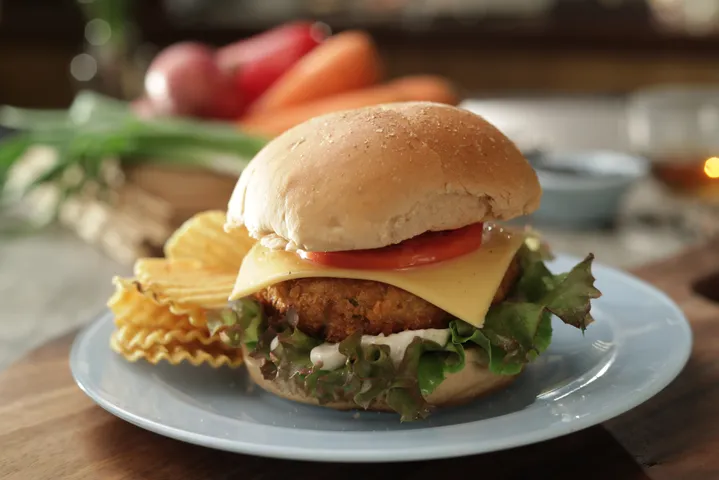 Shrimp Burger 1 - YT