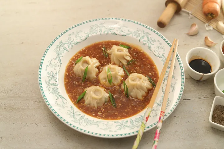 Chicken Manchurian Momos - YT.JPG