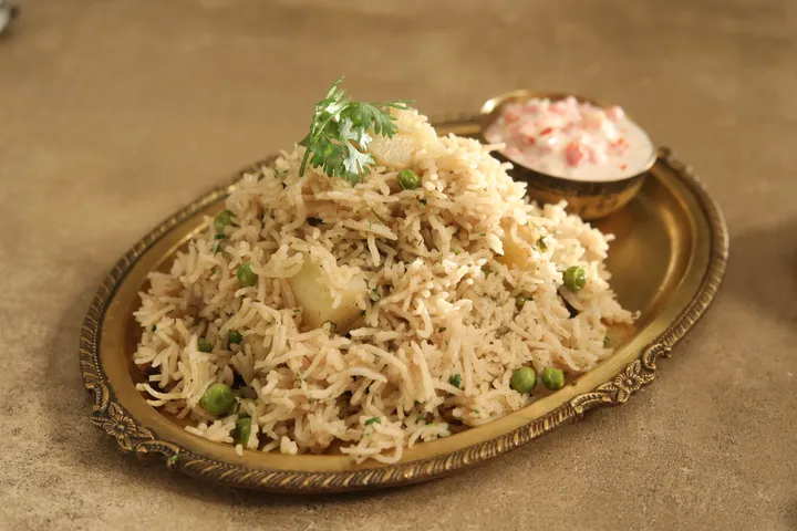 Aloo Matar Pulao 3