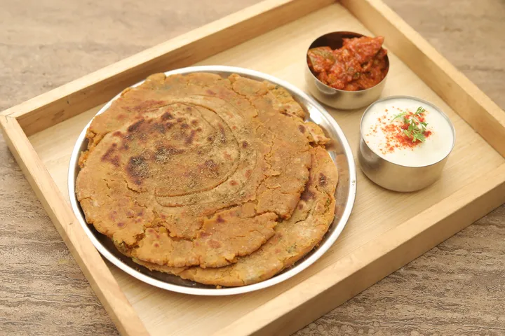 Masala Sattu Parantha 1