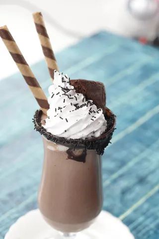 Brownie Shake 3
