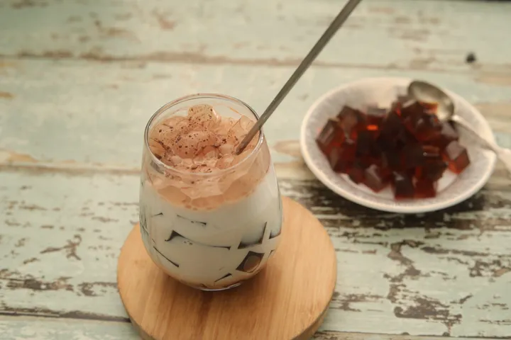 Coffee Jelly Mocha Shake