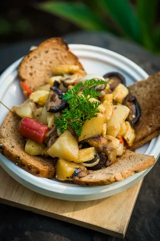 Pot Roast Vegetable Stew 1 - SKK.jpg