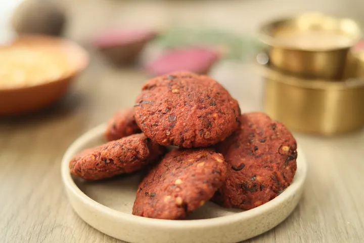 Beetroot Vada - YT