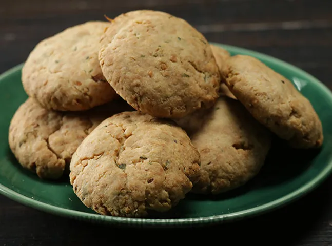 Herbed Garlic Cookies