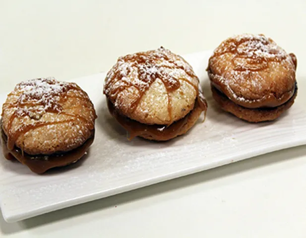 Almond Flour Biscuits with Caramel Centre