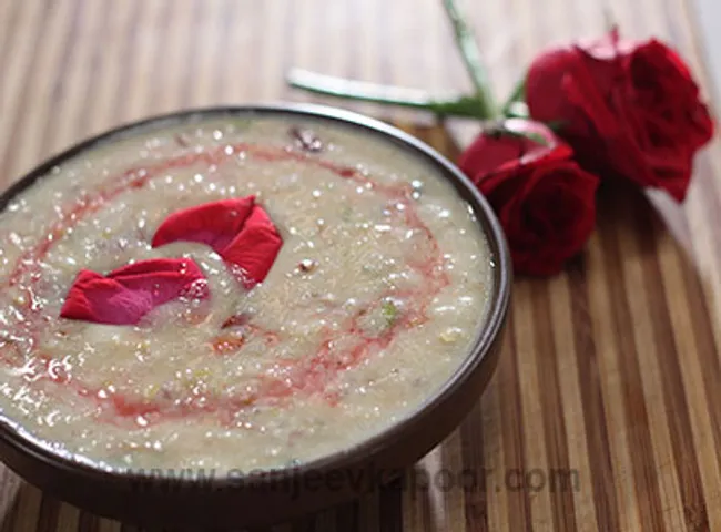 Coconut Gulaab ki Kheer
