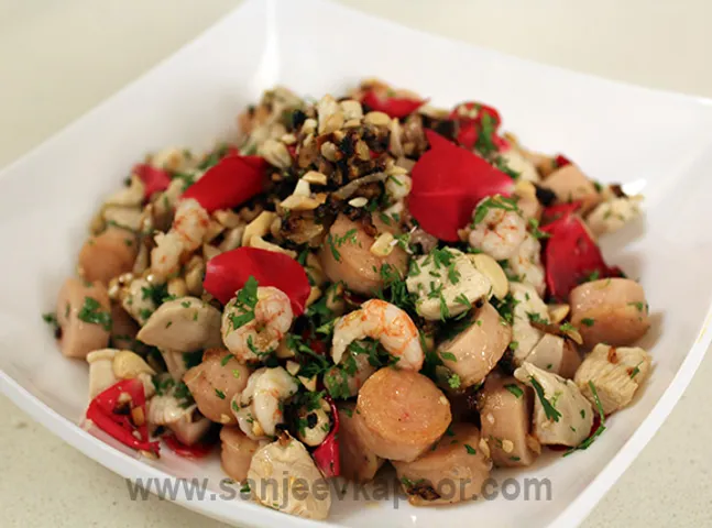 Saimese Mixed Meat Salad with Rose Petals