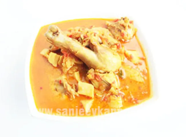 Chicken With Bamboo Shoots