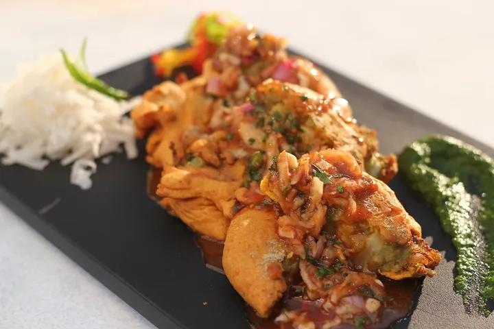 Gobhi Aloo Chaat Pakoda