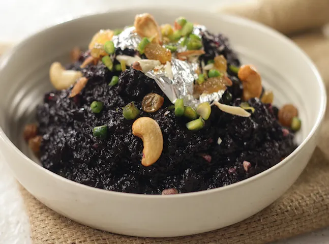 Kale Gajar ka Halwa 